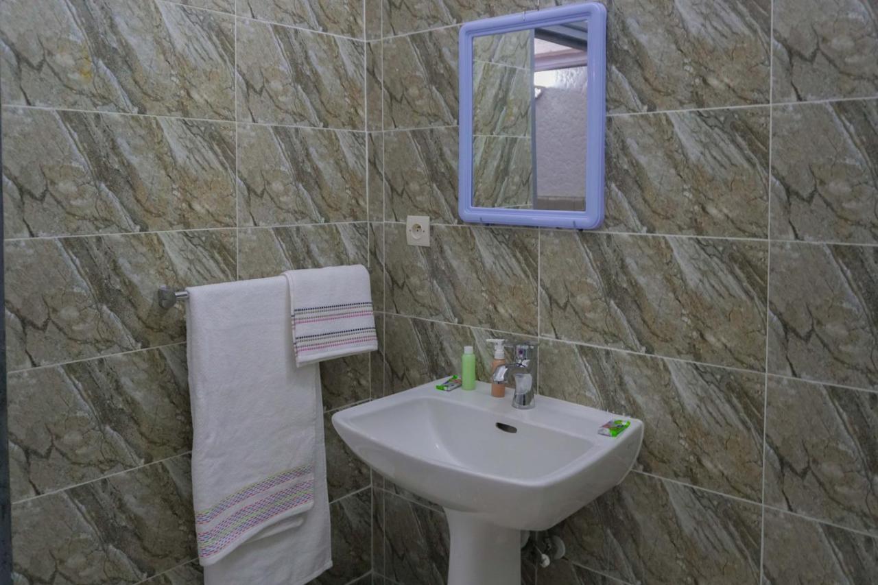 Hotel Warda Warzazat Zewnętrze zdjęcie